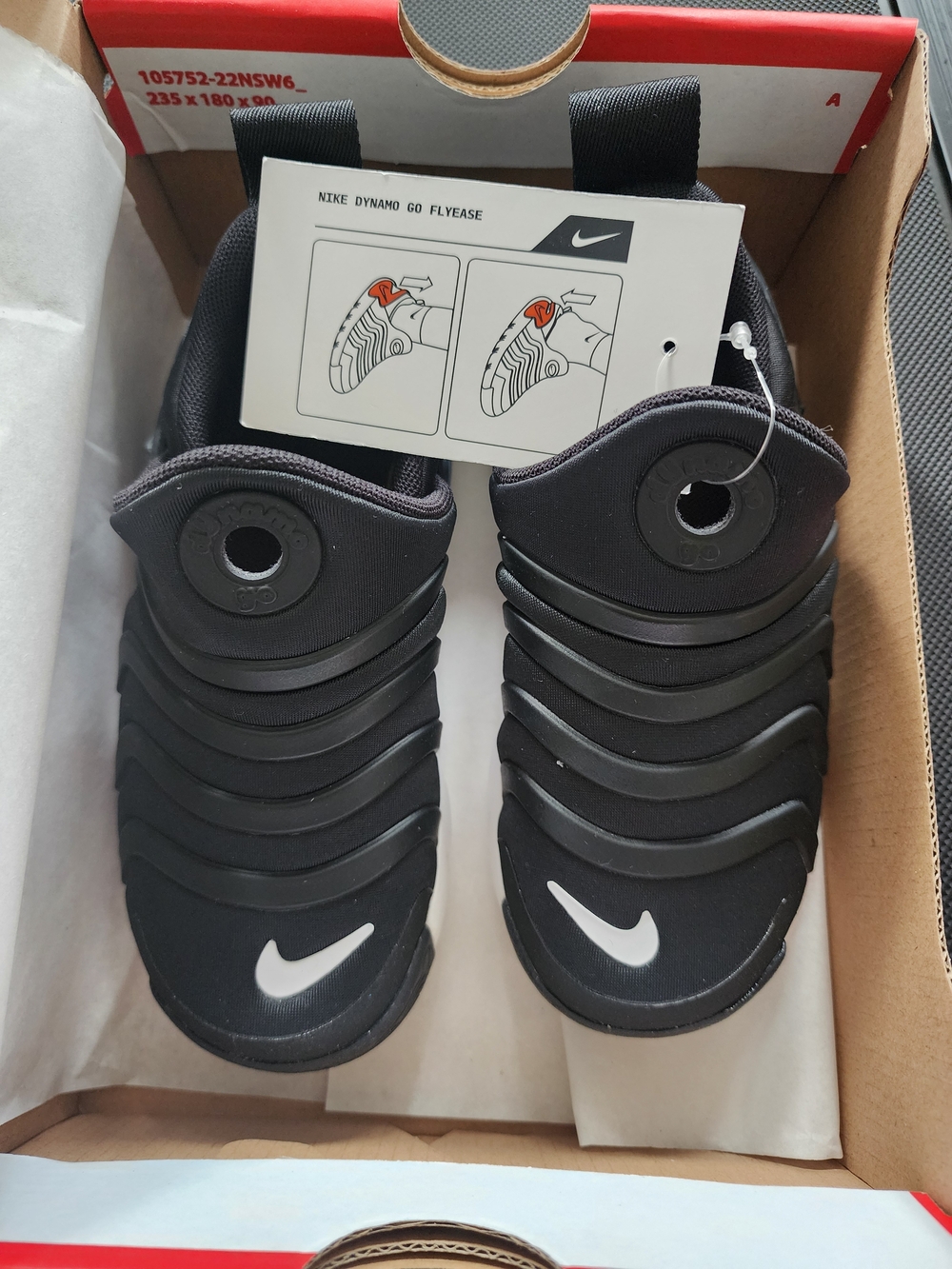 Nike Black Dynamo Go FlyEase Kids Shoes with White Swoosh